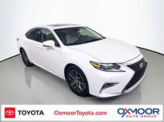 Used 2016 Lexus ES 350 w/ Luxury Package w/Wood Trim FWD video 1