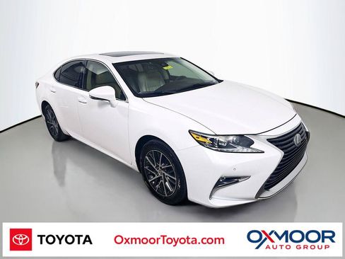 Used 2016 Lexus ES 350 w/ Luxury Package w/Wood Trim FWD image 1