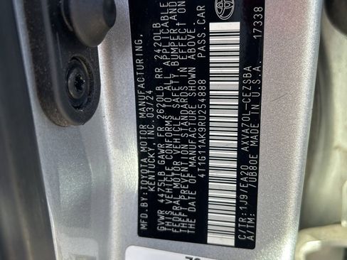 Used 2024 Toyota Camry SE image 33