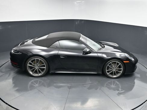 Certified 2024 Porsche 911 Carrera RWD image 17