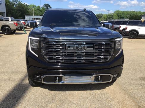 Used 2024 GMC Sierra 1500 Denali Ultimate AWD/4WD image 7