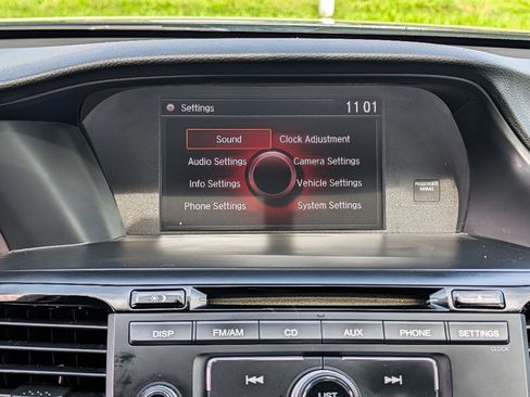 Used 2017 Honda Accord Sport image 26
