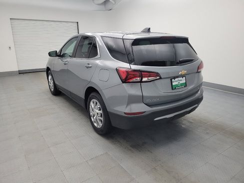 Used 2023 Chevrolet Equinox LT AWD/4WD image 5