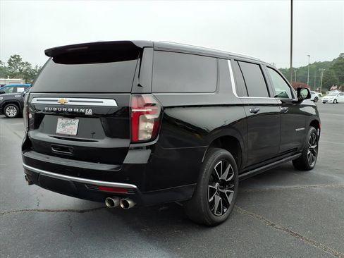Used 2021 Chevrolet Suburban High Country w/ Premium Package AWD/4WD image 21