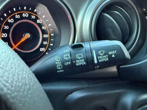 Used 2018 Jeep Wrangler Unlimited Sport S image 22