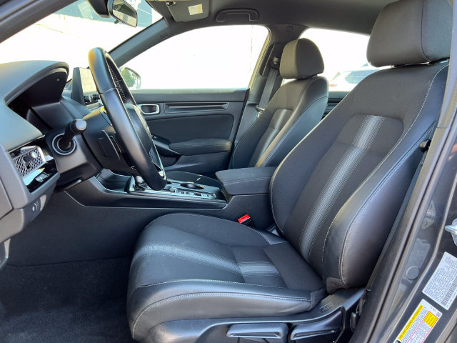 Used 2025 Honda Civic Sport image 4