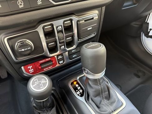 New 2026 Jeep Gladiator Rubicon image 19