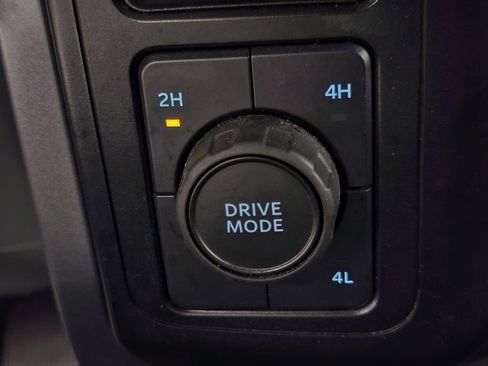 Used 2024 Ford F150 XLT AWD/4WD image 20
