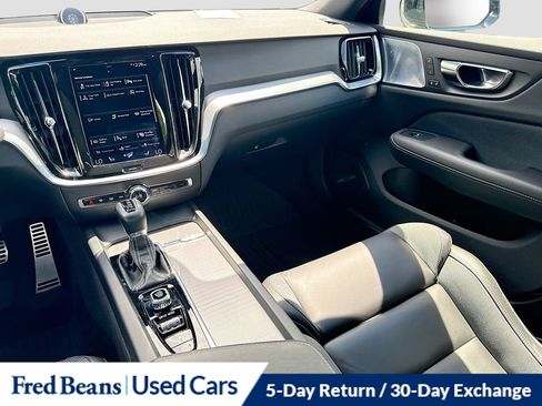 Used 2019 Volvo S60 T6 R-Design AWD/4WD image 31