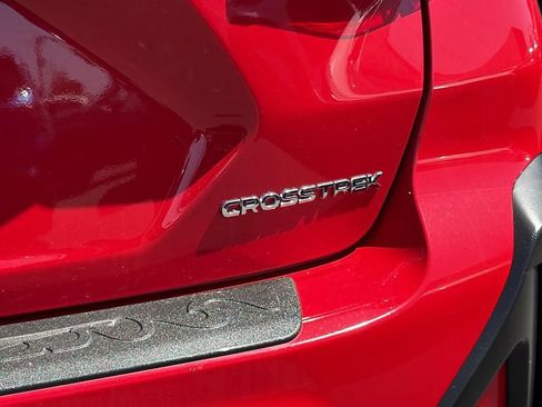 Used 2025 Subaru Crosstrek 2.5i Premium AWD/4WD image 11