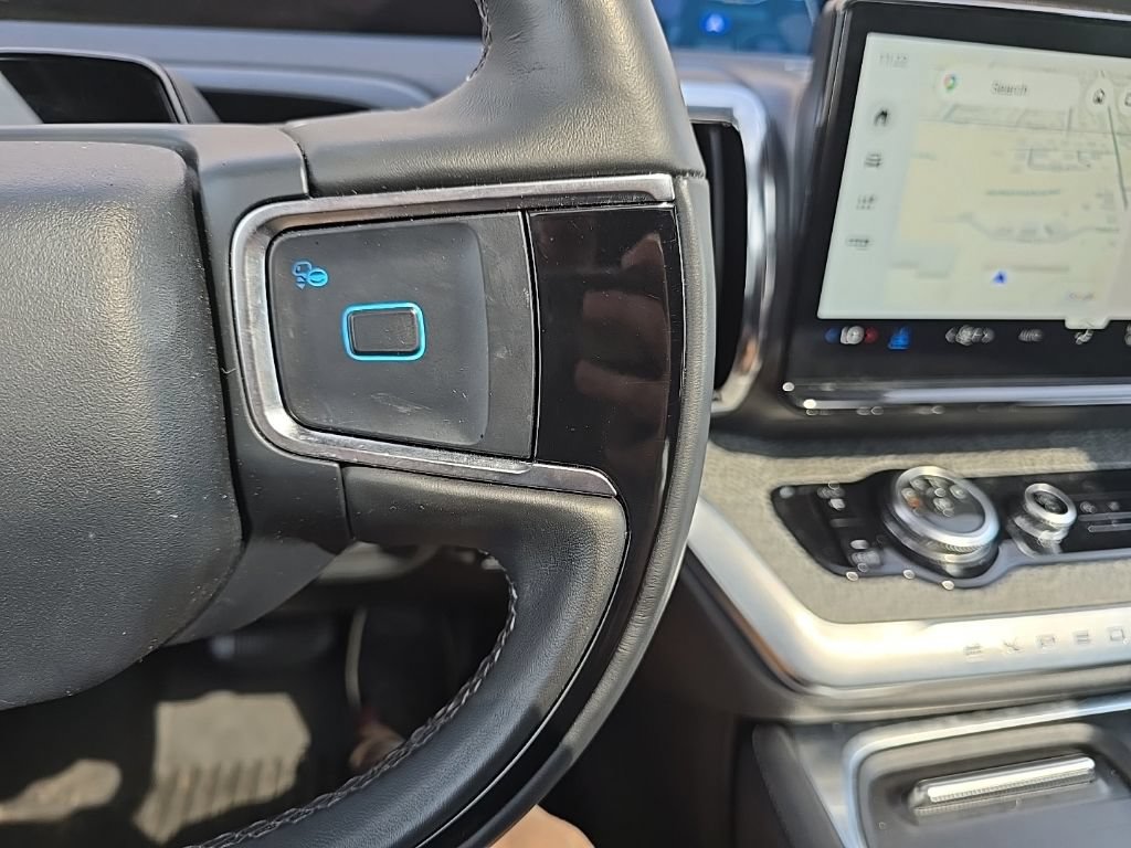 Used 2025 Ford Expedition Tremor AWD/4WD image 23