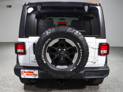 Used 2018 Jeep Wrangler Unlimited Sport S image 8