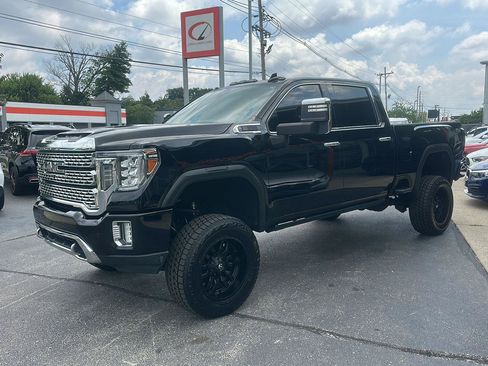 Used 2020 GMC Sierra 3500 Denali w/ Denali Ultimate Package AWD/4WD image 6