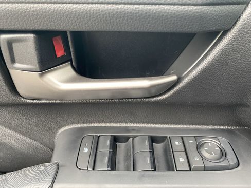 New 2026 Toyota Tacoma TRD Off-Road AWD/4WD image 13