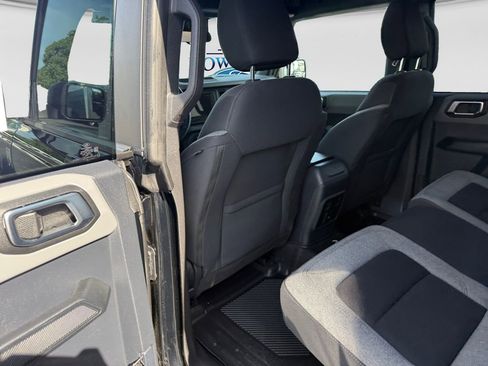 Used 2023 Ford Bronco Big Bend AWD/4WD image 9