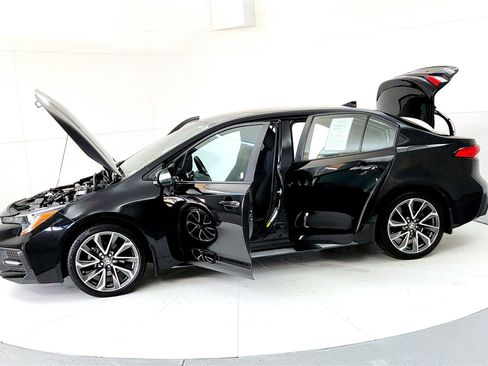 Used 2022 Toyota Corolla SE image 10