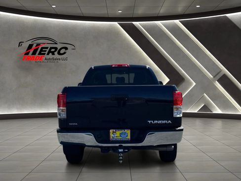 Used 2013 Toyota Tundra 2WD Double Cab w/ Tow Pkg image 9