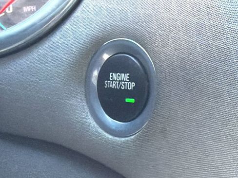 Used 2018 Chevrolet Malibu LT w/ Driver Confidence Package image 18