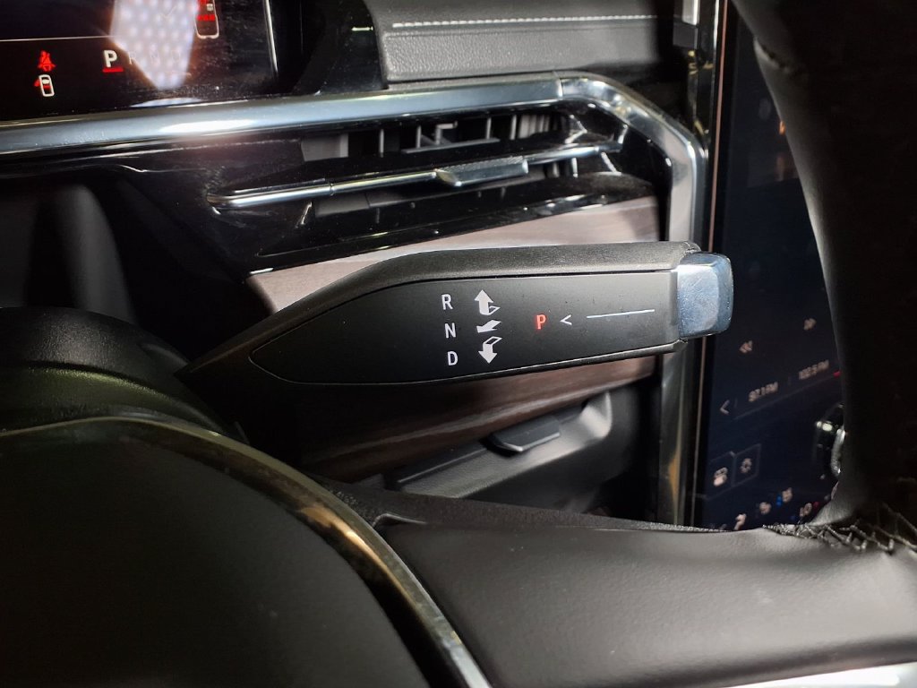 Used 2026 GMC Sierra EV Denali AWD/4WD image 11