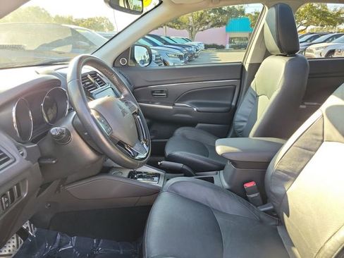 Used 2018 Mitsubishi Outlander Sport SEL image 18