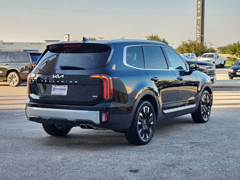 Used 2023 Kia Telluride SX image 4
