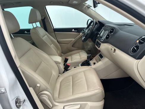 Used 2012 Volkswagen Tiguan S AWD/4WD image 26