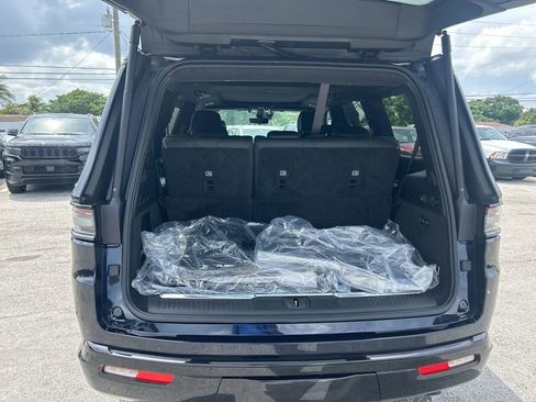 New 2024 Jeep Grand Wagoneer Series II w/ Quick Order Packagew 28T image 42