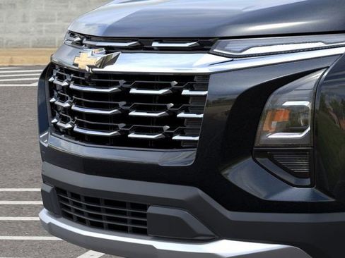 New 2025 Chevrolet Equinox LT image 13