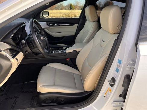 Certified 2022 Cadillac CT5 Premium Luxury image 25