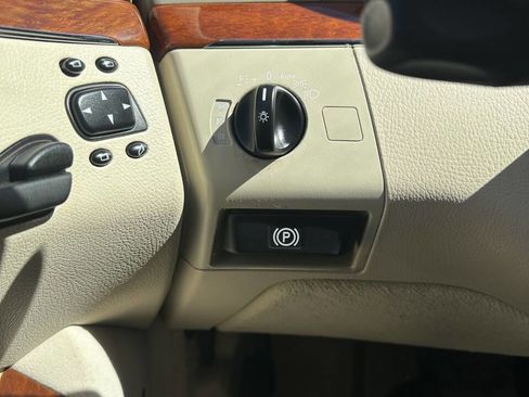 Used 2006 Mercedes-Benz S 350 image 24