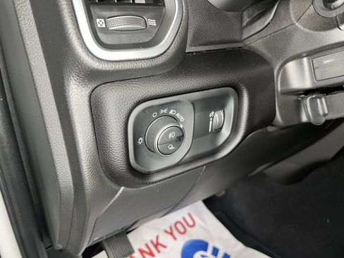 Used 2024 RAM 2500 Big Horn w/ Bed Utility Group image 14