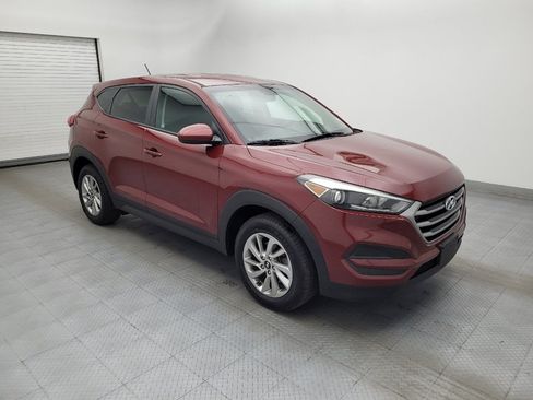 Used 2018 Hyundai Tucson SE AWD/4WD image 11