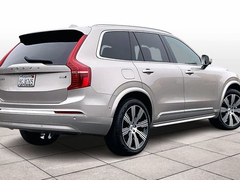 Used 2023 Volvo XC90 B6 Ultimate image 16