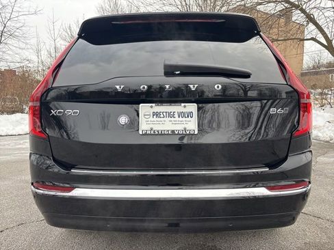 New 2026 Volvo XC90 B6 Plus w/ Protection Package Premier image 6