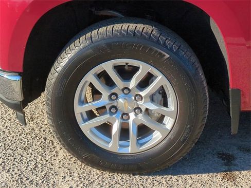 Used 2020 Chevrolet Silverado 1500 LT w/ All-Star Edition image 11