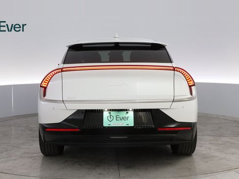 Used 2023 Kia EV6 Wind w/ Wind Technology Package image 13