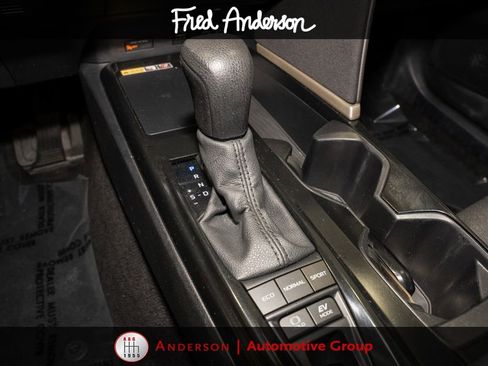 Used 2025 Toyota Camry LE w/ Convenience Package AWD/4WD image 16