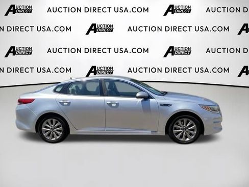 Used 2016 Kia Optima EX FWD image 6