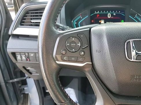 Used 2023 Honda Odyssey Sport image 17