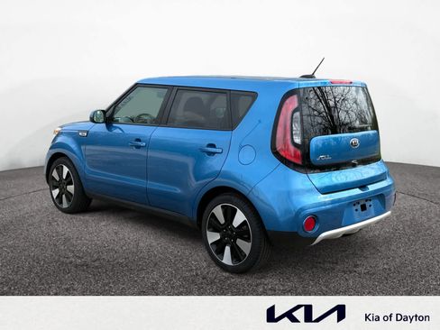 Used 2018 Kia Soul + FWD image 3
