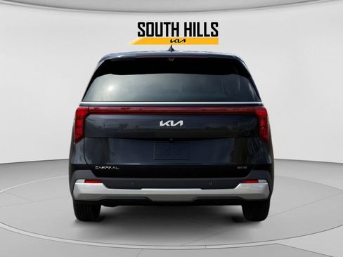 New 2026 Kia Carnival EX FWD image 5
