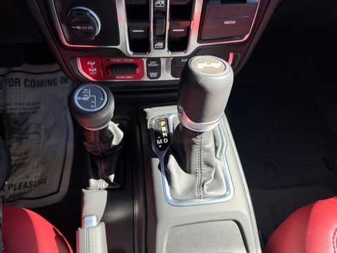 Used 2024 Jeep Wrangler Unlimited Rubicon 392 AWD/4WD image 26