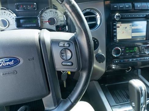 Used 2012 Ford Expedition EL Limited AWD/4WD image 23