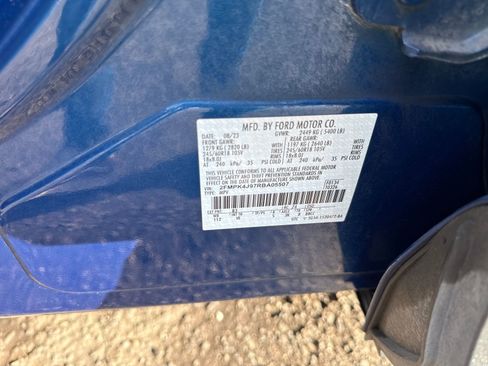 Used 2024 Ford Edge SEL w/ Convenience Package image 30