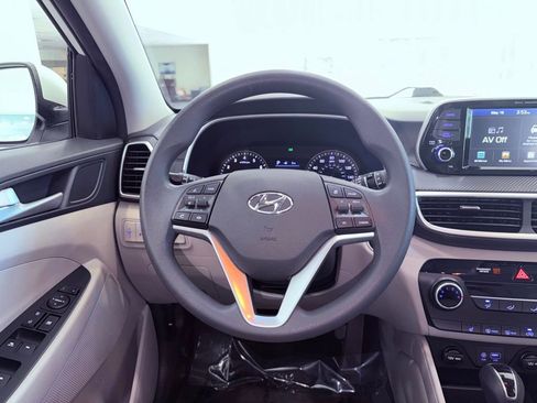 Used 2020 Hyundai Tucson Value FWD image 17