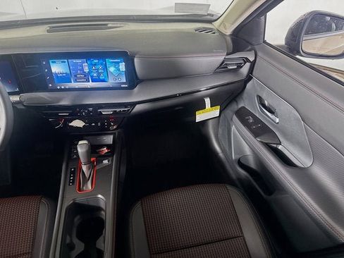 New 2026 Nissan Kicks SR w/ Cold Weather Package image 19