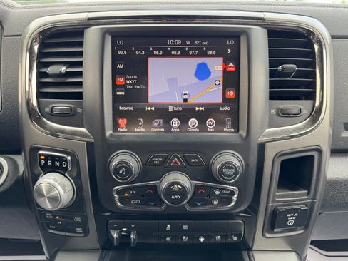Used 2015 RAM 1500 Sport AWD/4WD image 22