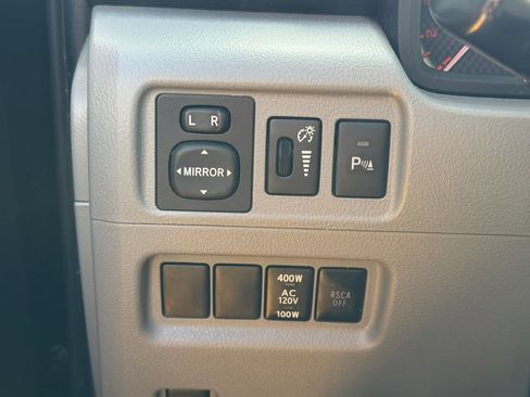 Used 2010 Toyota 4Runner SR5 AWD/4WD image 26