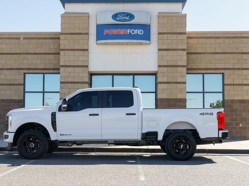 New 2026 Ford F250 XL w/ STX Appearance Package AWD/4WD image 8