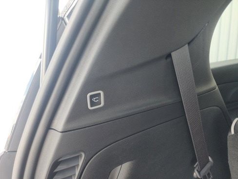 New 2026 Chrysler Pacifica Limited w/ S Appearance Package image 25